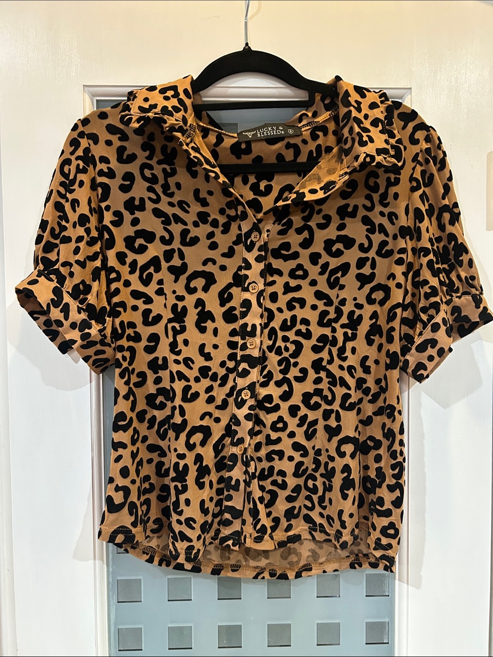 Leopard Print Button-Front Short Sleeve Top in Tan and Black